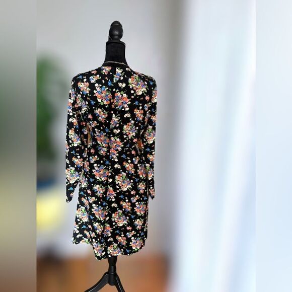 Boden Crew Neck Fit and Flare Dress in Black Floral Size 8 - Picture 7 of 13